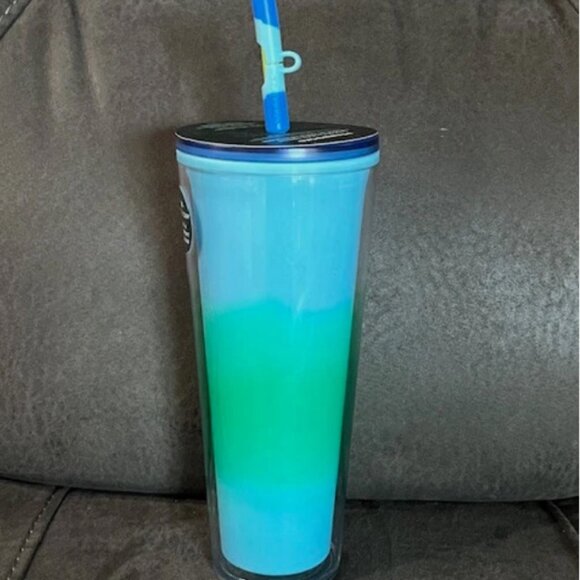 Starbucks 2023 Color Change Blue Green Wave 24 oz. Tumbler - Picture 2 of 5